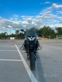 TRK 502X COME NUOVA