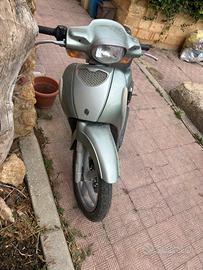 Scarabeo 50cc leggere descrizione