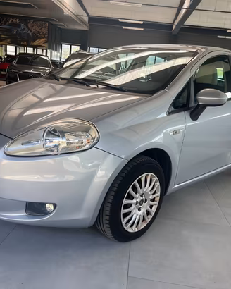 FIAT Grande Punto 1.4 5p. Fun CON 47800 KM
