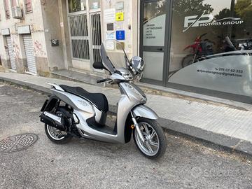 Honda SH 300 i