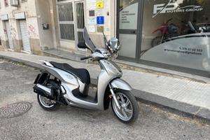 Honda SH 300 i