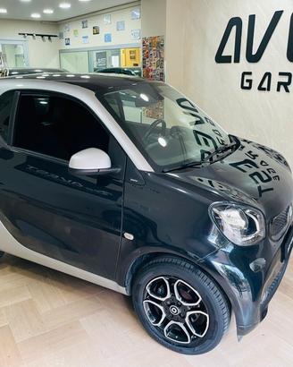 Smart ForTwo 70 1.0 twinamic Superpassion