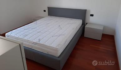 Letto matrimoniale contenitore 160×210 + comodini