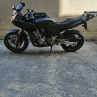 Honda hornet 600 s