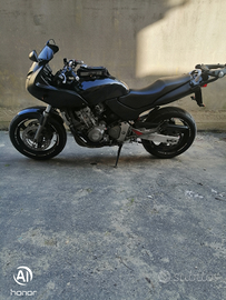 Honda hornet 600 s