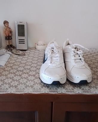 scarpe sportive da donna nike