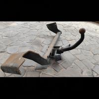 Gangio di traino completo Ford focus 1.8  90cv.