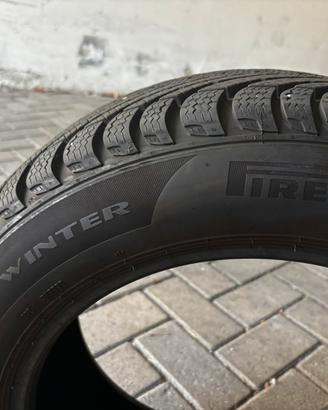 Pirelli Powergy Winter