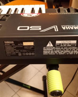 Sint tastiera Yamaha V50