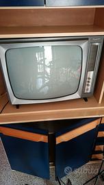 televisione vecchia 