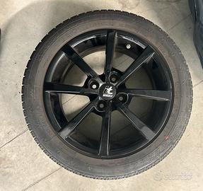 Cerchi in lega neri 16” Ford Fiesta + Pneumatici