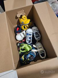 Scarpe vari modelli bambino da 0 a 12 mesi
