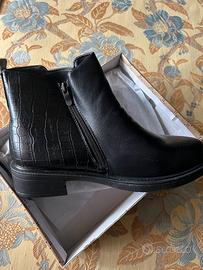 Stivaletti donna neri