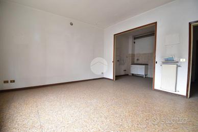 CASA SEMINDIPENDENTE A FIDENZA