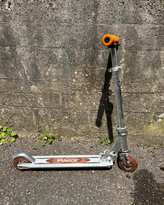 Monopattino Razor  in alluminio