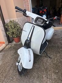 Vespa 50 special