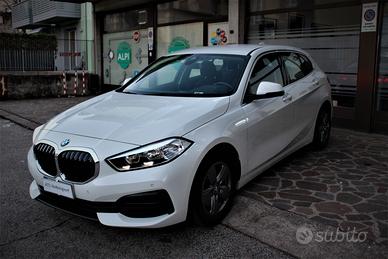 Bmw 118d 5p. Advantage automatica