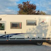 Chartago chic line i51, Iveco 3000 cc cambio aut