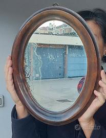 specchio ovale