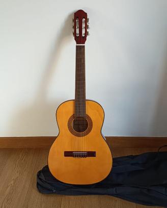 chitarra Ferrarotti tre quarti