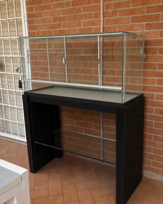 Teca in vetro con mobile