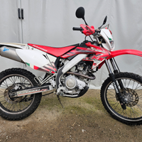 Honda hm cre f125 x 4t