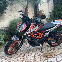 KTM Duke 390