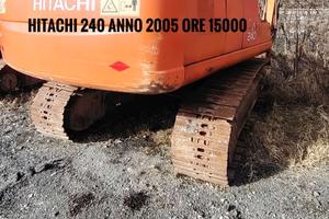 Escavatore Hitachi 240 e 165