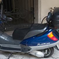 Bauletto e coprigambe per scooter 150