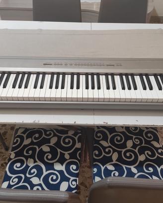 PIANO ELETTRICO KORG SP200