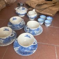 Servizio da tè/caffè in porcellana bianca e blu