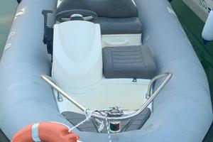 Gommone Zodiac 3.70 ml motore Honda 40/60 CV 4T