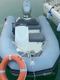 Gommone Zodiac 3.70 ml motore Honda 40 CV 4T