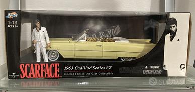 Modellino scala 1:18 auto Scarface