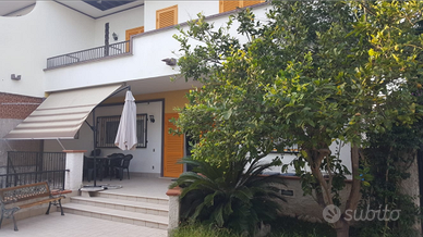 Per Vacanza Estiva Villino A Terracina