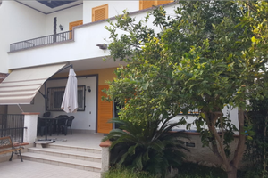 Per Vacanza Estiva Villino A Terracina