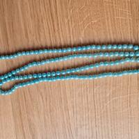 Collana di perle turchesi
