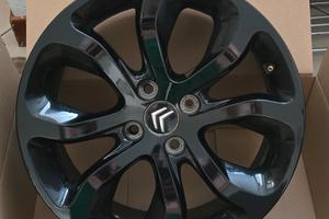 4 Cerchi in lega R17 neri lucidi 