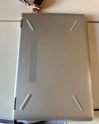 Laptop HP Pavilion x360 Convertibile (2-in-1)
