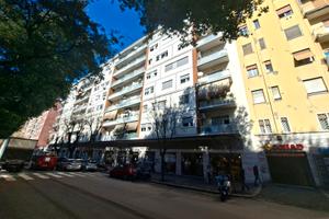 Marconi - attivita' abbigliamento donna