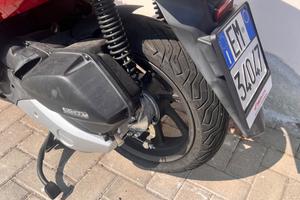 Vedo Honda pcx 125 totalmente nuova