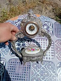 orologio porta oggetti 