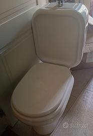 Sanitari gabinetto e bidet