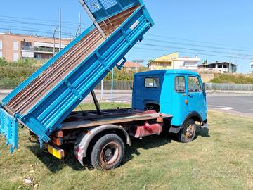 Autocarro fiat OM 40