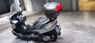 Suzuki burgman 400