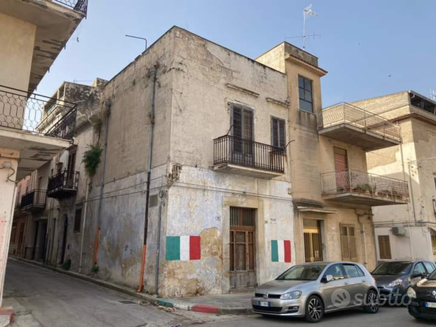 Privato vende 2 palazzine adiacenti