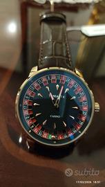 Elegante Orologio modello 
Jacob & Co. 44mm.