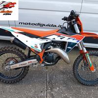 ktm 125 enduro 2023 omologata da immatricolare