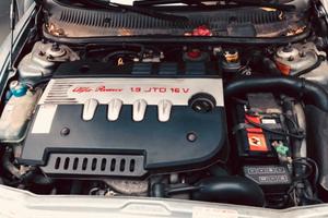 auto Alfa Romeo 156 