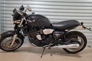 Triumph Legend 900 TT